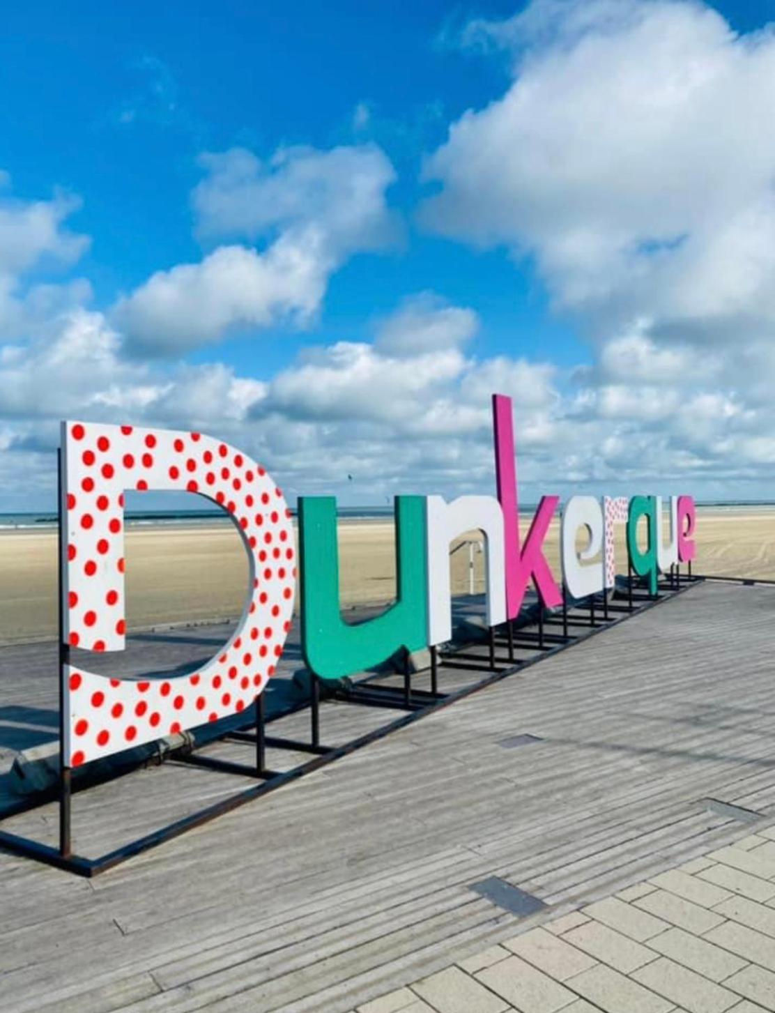 Appartement Sur La Plage De Malo Les Bains Vue Mer Dunkirk Exterior foto
