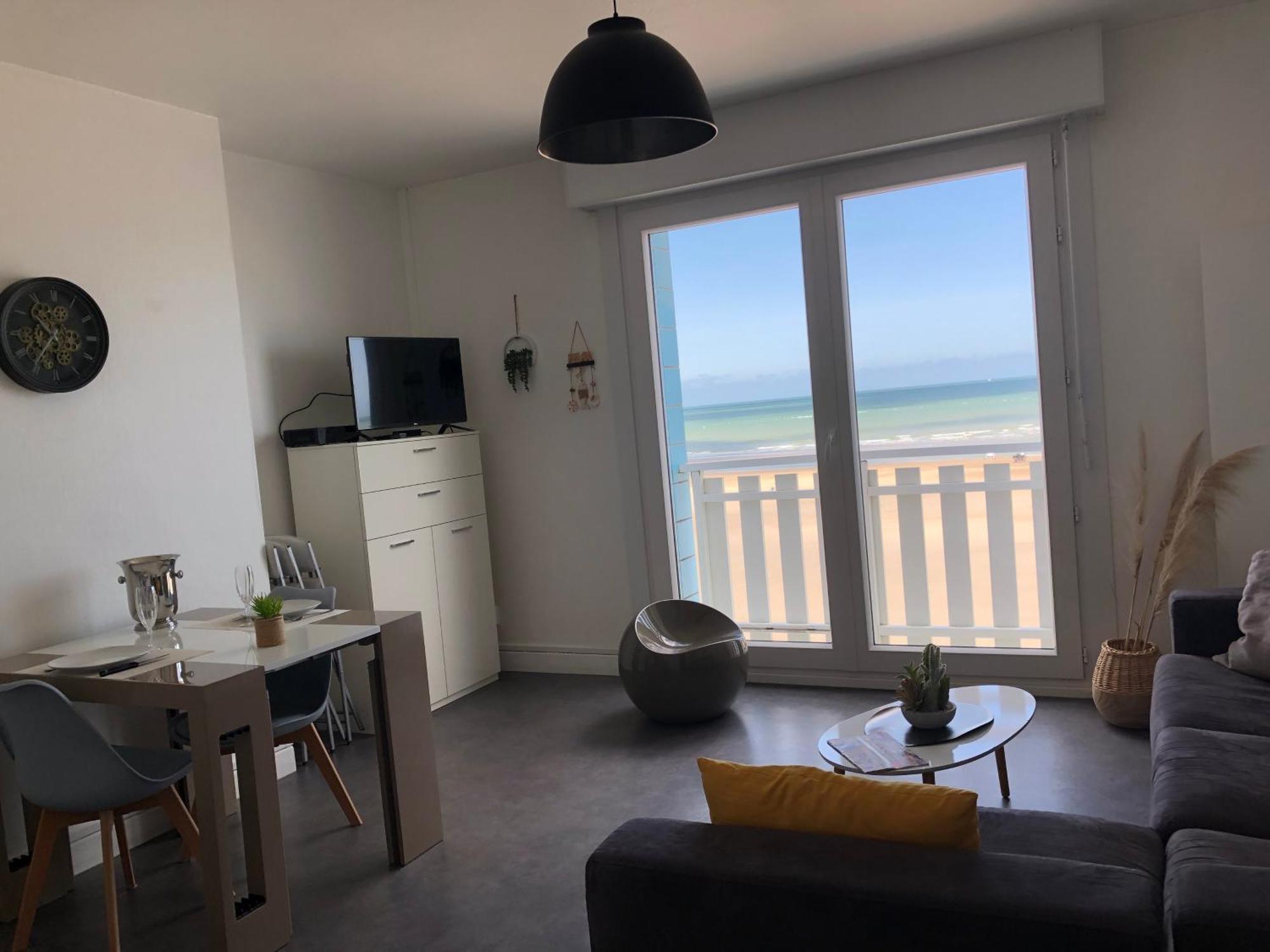 Appartement Sur La Plage De Malo Les Bains Vue Mer Dunkirk Exterior foto